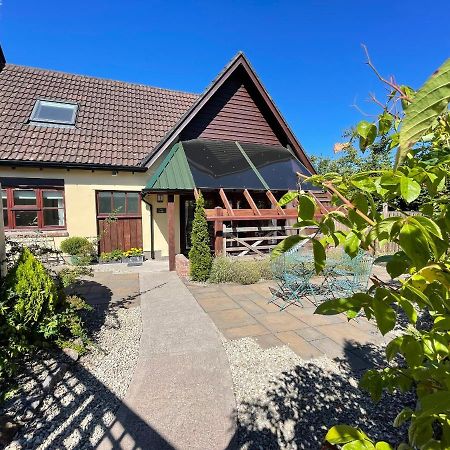 The Forge Vila Winscombe Exterior foto