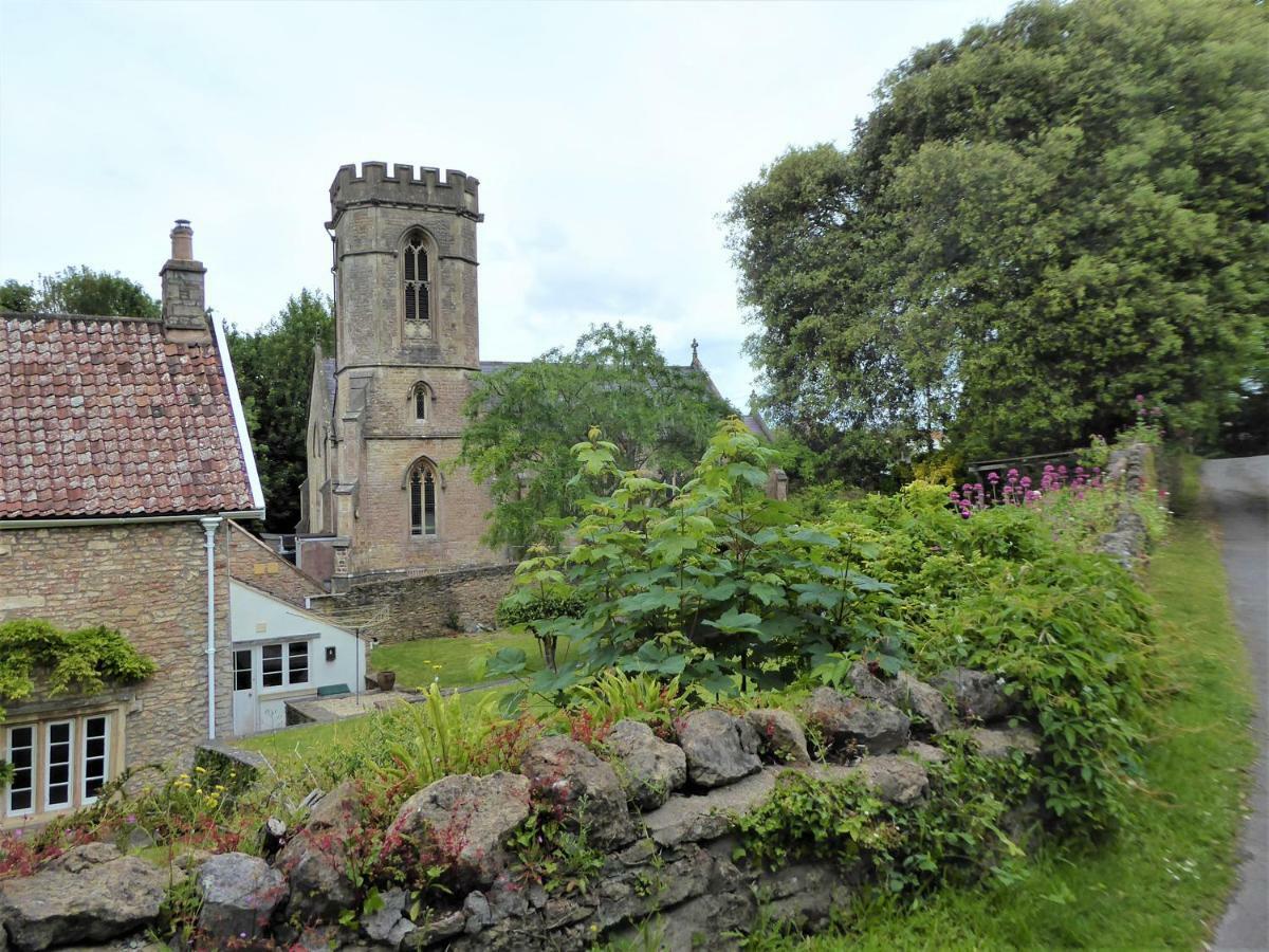 The Forge Vila Winscombe Exterior foto